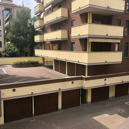 Dantino 28 Appartamento *